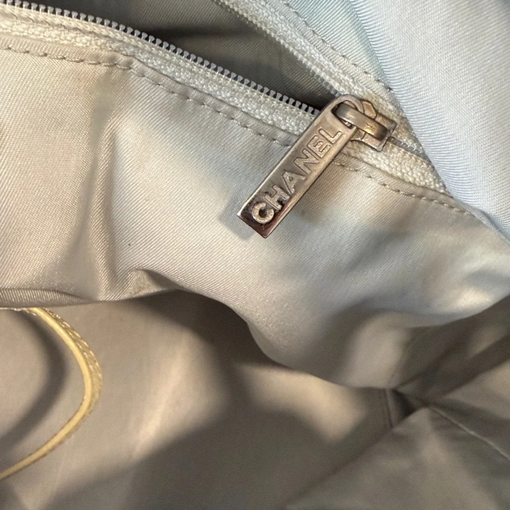 Chanel Tote Bag